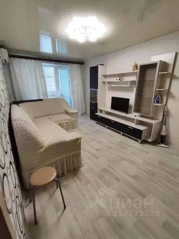 3-к кв. Хабаровский край, Комсомольск-на-Амуре Магистральное ш., 15к2 ... - Фото 0