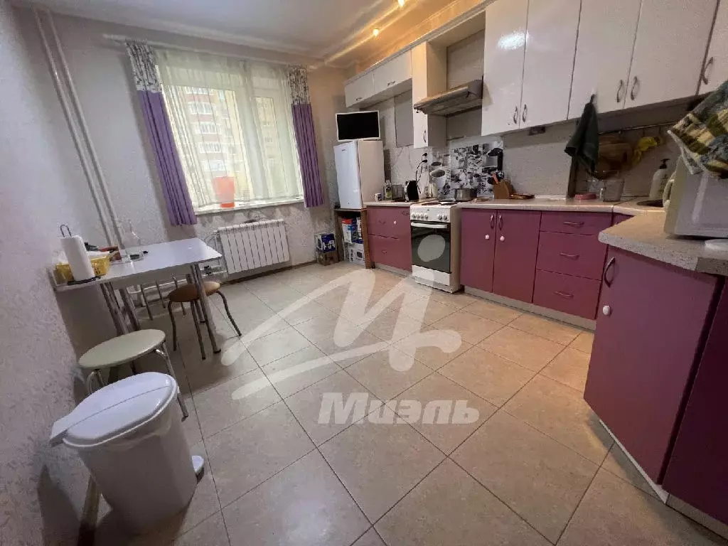 Продается 2-комнатная квартира - Фото 1