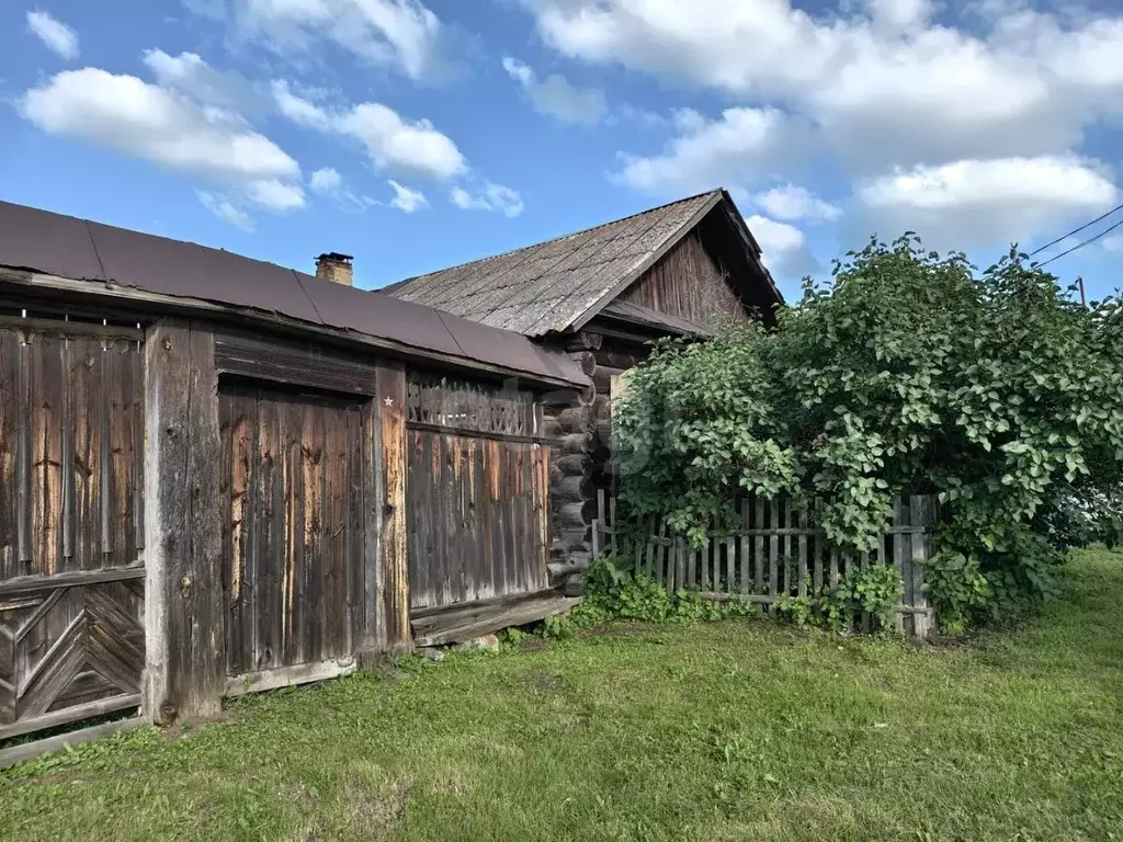 Дом в Свердловская область, Каменский муниципальный округ, с. ... - Фото 1