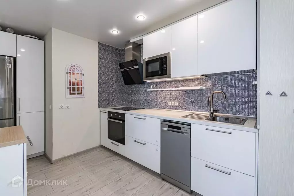 Продаётся 2-к квартира, 71 м - Фото 1