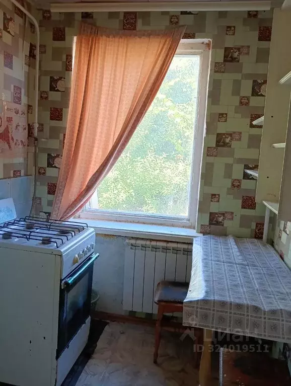 2-к кв. Калужская область, Малоярославец ул. Пушкина, 5 (33.0 м) - Фото 1