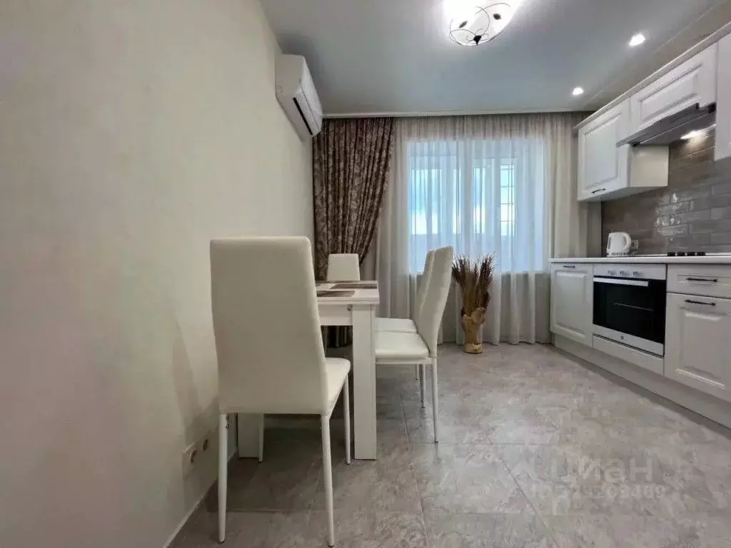 Комната Самарская область, Самара ул. Тухачевского, 84 (10.0 м) - Фото 2