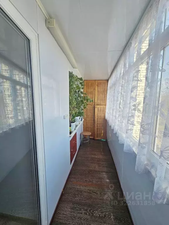 3-к кв. Саратовская область, Энгельс Томская ул., 42 (92.56 м) - Фото 2