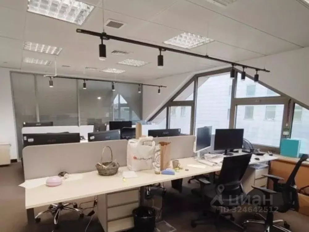 Офис в Москва Космодамианская наб., 52С4 (703 м) - Фото 1