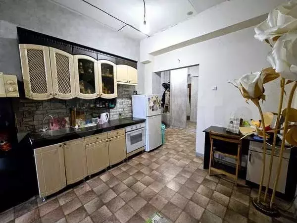 1-к. квартира, 42,3 м, 5/5 эт. - Фото 1