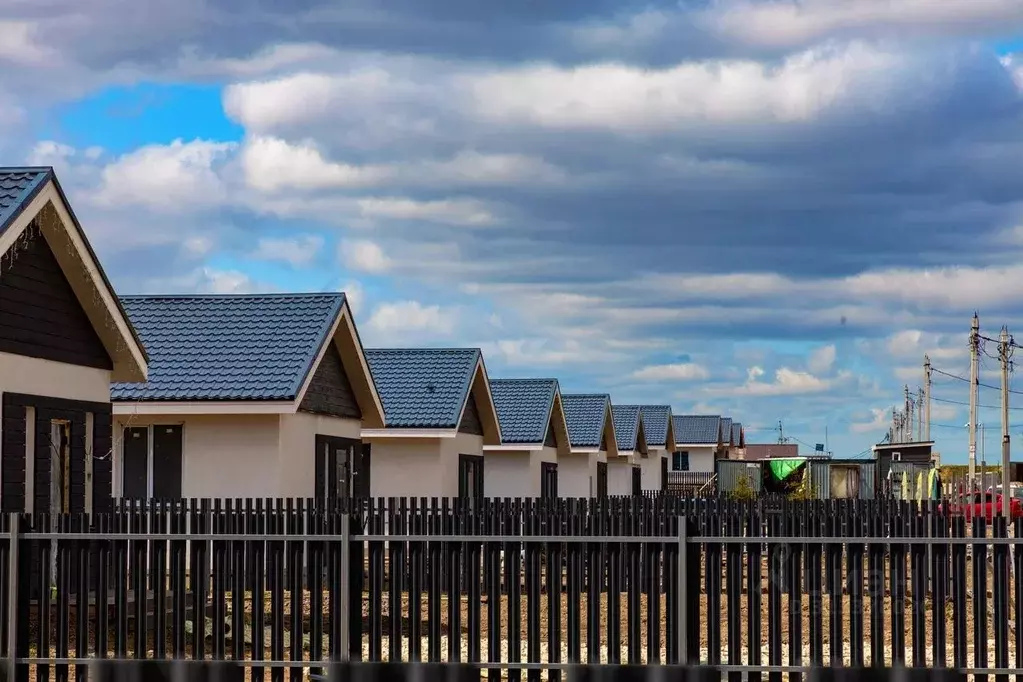 Дом в Ленинградская область, Ломоносовский район, Виллозское городское ... - Фото 1