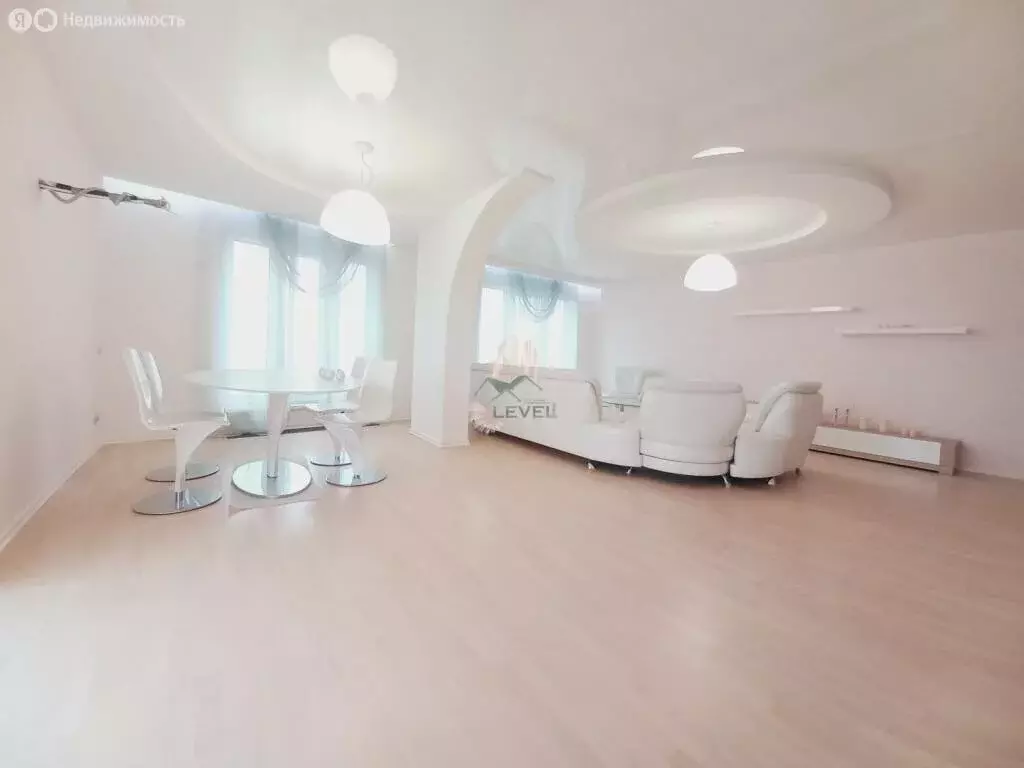 2-комнатная квартира: Саратов, Валовая улица, 2/10 (115 м) - Фото 2