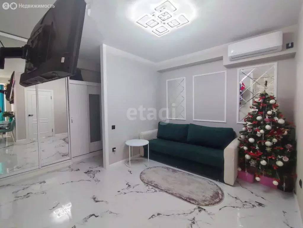 2-комнатная квартира: Туапсе, улица Калараша, 80к4 (35.3 м) - Фото 1