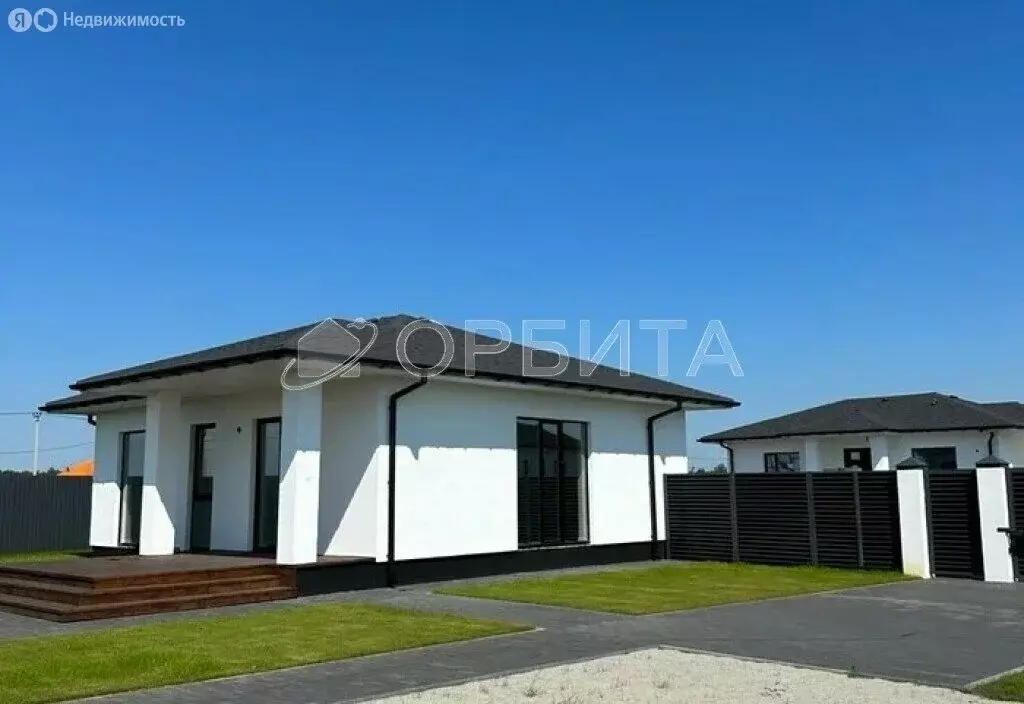 Дом в Тюменская область, Исетский муниципальный округ, деревня ... - Фото 1