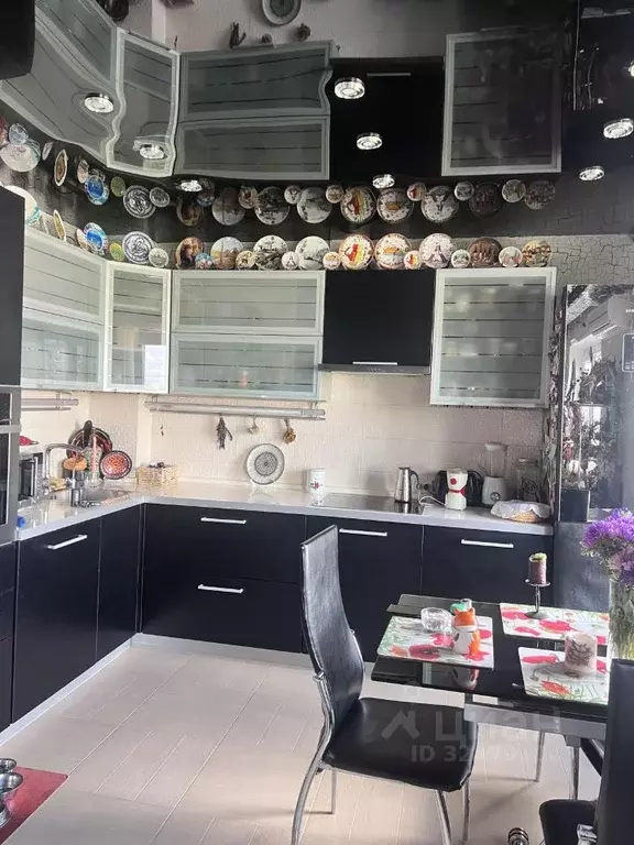 3-к кв. Самарская область, Тольятти Приморский бул., 48 (62.0 м) - Фото 1