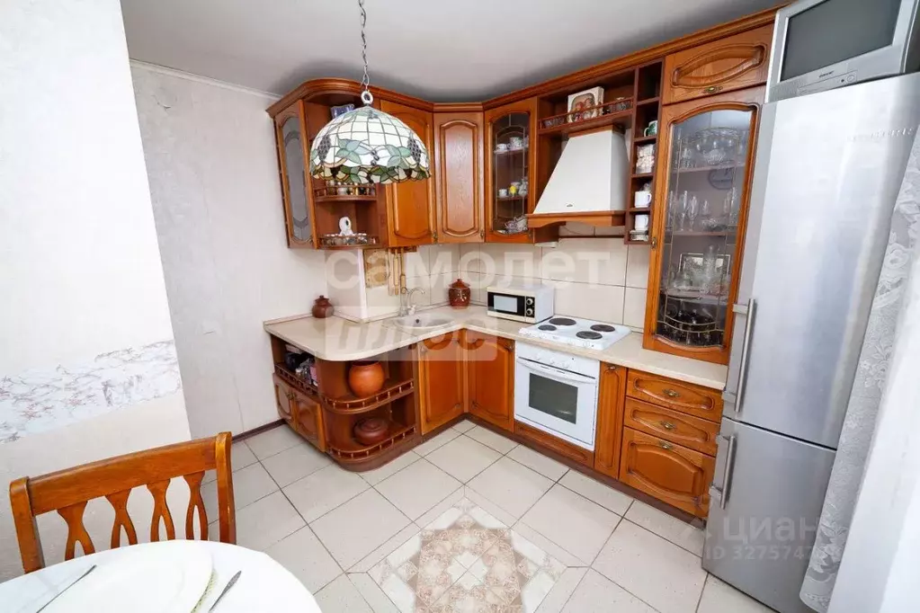 2-к кв. Татарстан, Казань ул. Ноксинский Спуск, 21 (65.2 м) - Фото 1