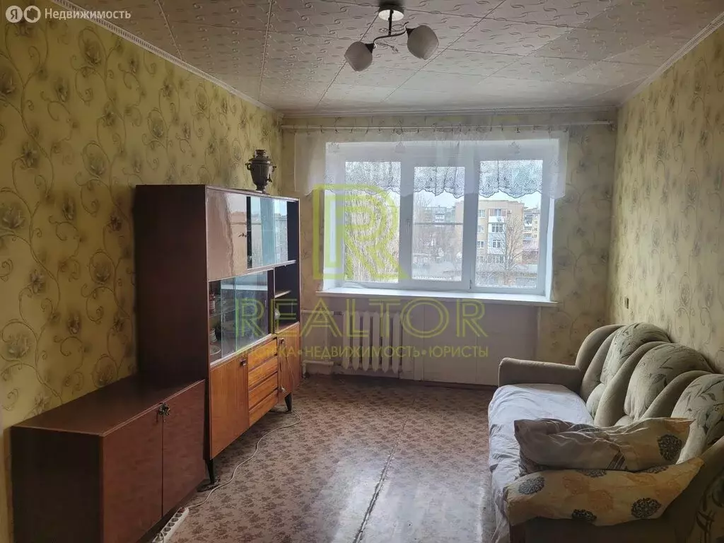 2-комнатная квартира: Красный Сулин, микрорайон имени 50 лет Октября, ... - Фото 0