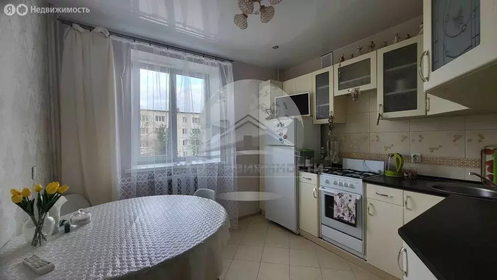 2-комнатная квартира: Великий Новгород, проспект Александра Корсунова, ... - Фото 1