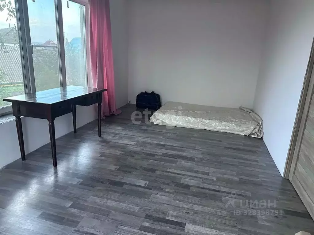 Дом в Бурятия, Улан-Удэ Заречный мкр, ул. Российская, 31 (240 м) - Фото 2