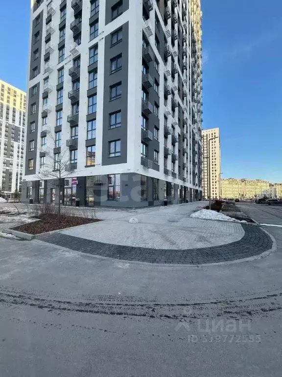 Помещение свободного назначения в Тюменская область, Тюмень ул. ... - Фото 0