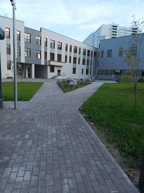 Квартира-студия: Киров, улица Потребкооперации, 34к1 (27.7 м) - Фото 2