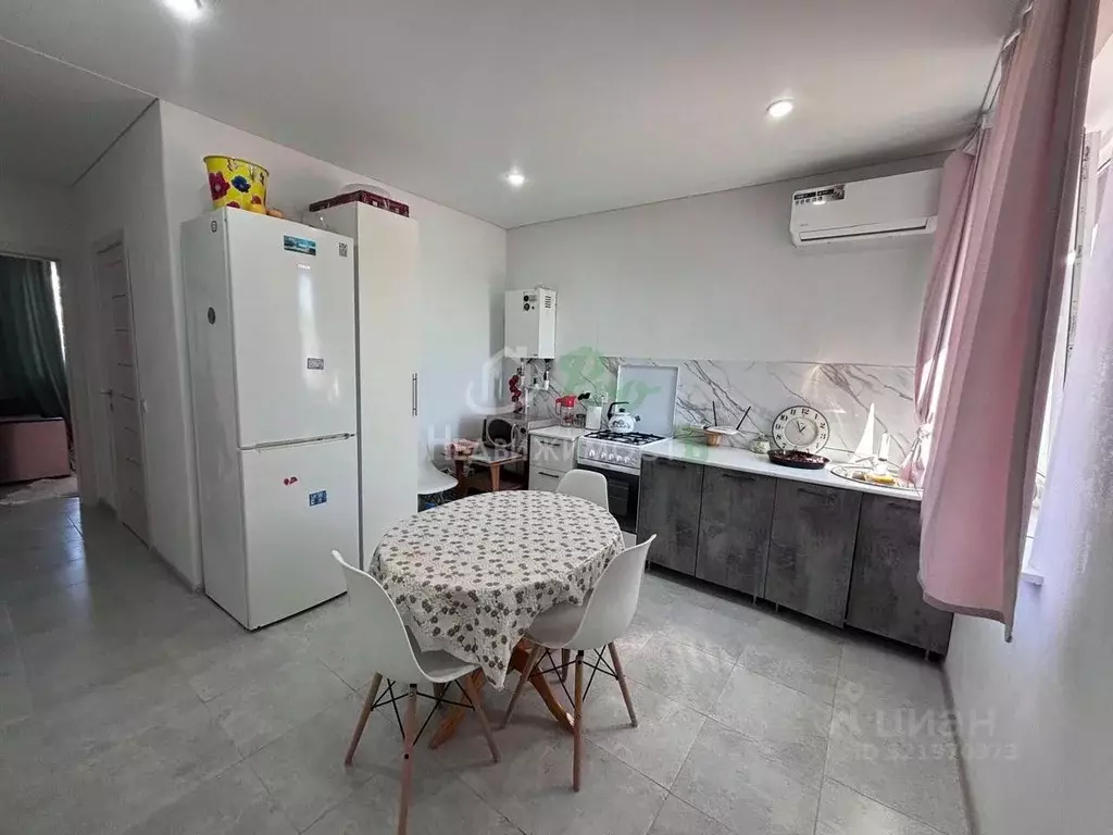 Дом в Краснодарский край, Ейский район, с. Кухаривка ул. Казачья (74 ... - Фото 2