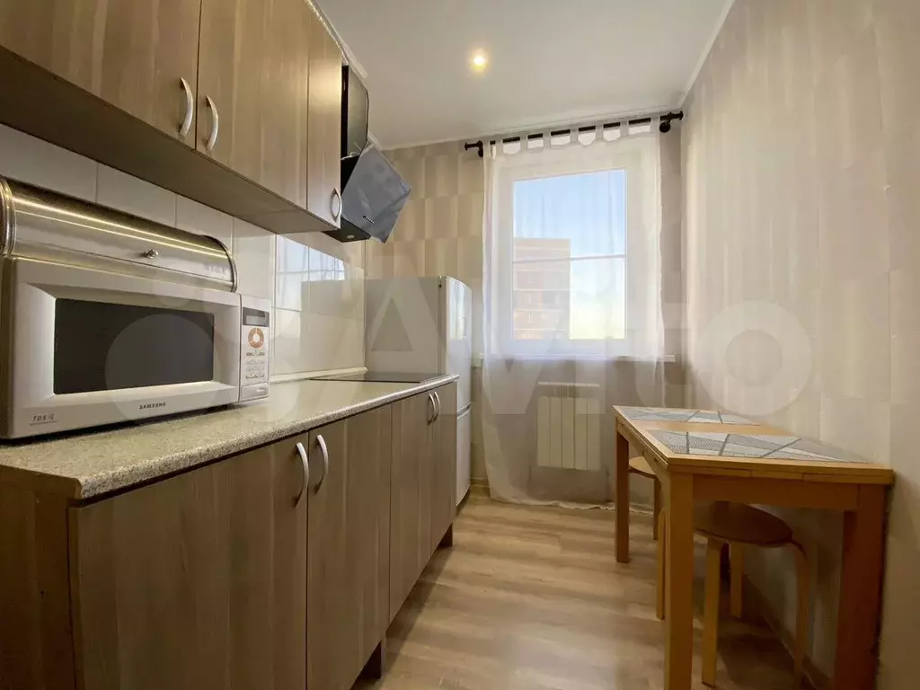 1-к. квартира, 38 м, 4/8 эт. - Фото 1
