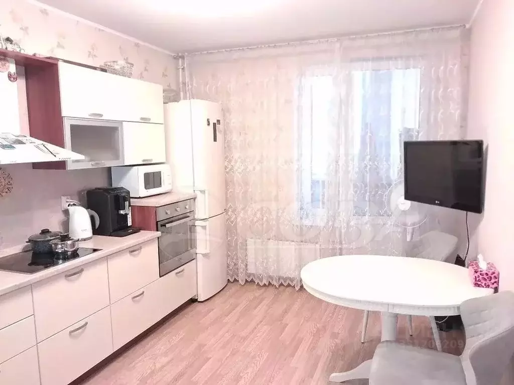2-к кв. Тюменская область, Тюмень ул. Николая Зелинского, 24 (57.1 м) - Фото 2
