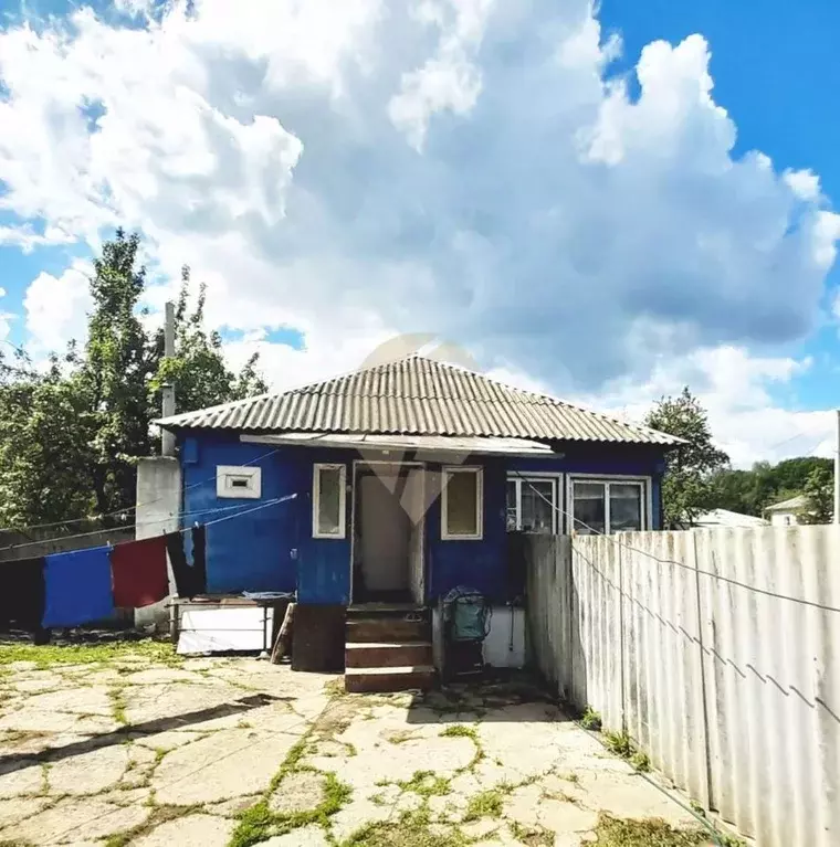 Дом в Белгородская область, Старооскольский городской округ, с. ... - Фото 0