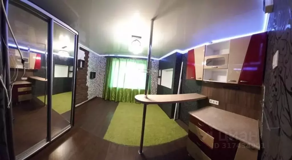 Комната Алтайский край, Барнаул ул. Фомина, 70 (12.9 м) - Фото 0