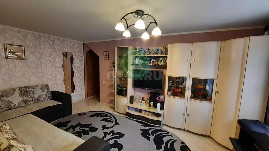 Квартира, 3 комнаты, 56 м - Фото 1