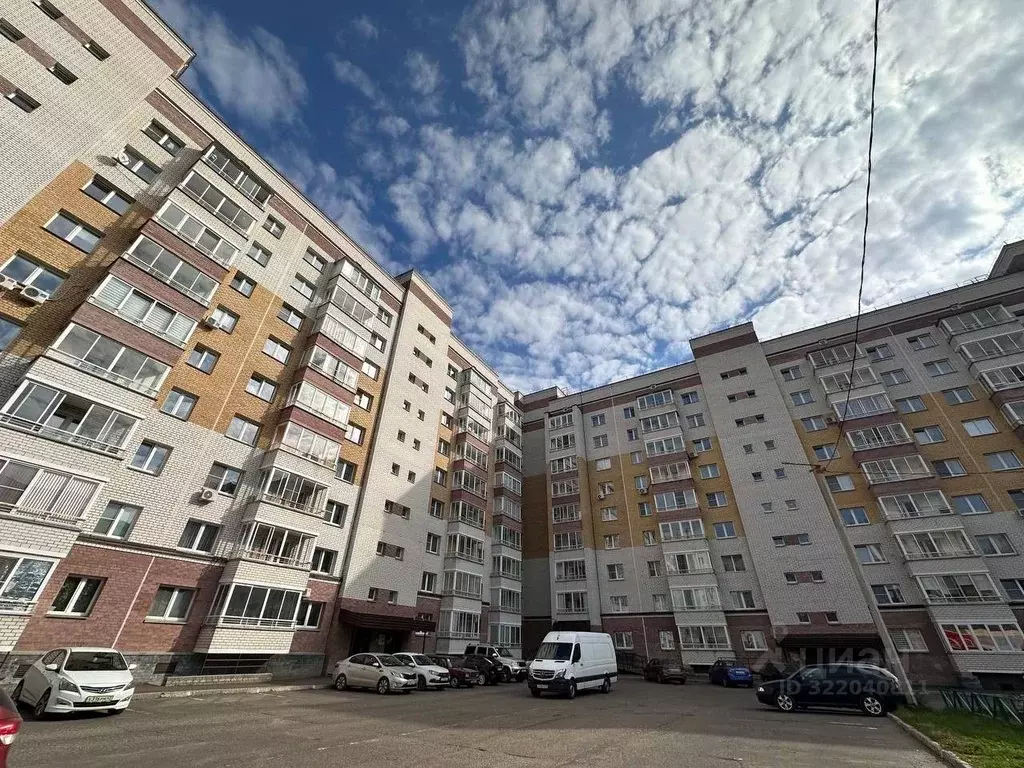 2-к кв. Кировская область, Киров Солнечная ул., 55 (59.9 м) - Фото 0