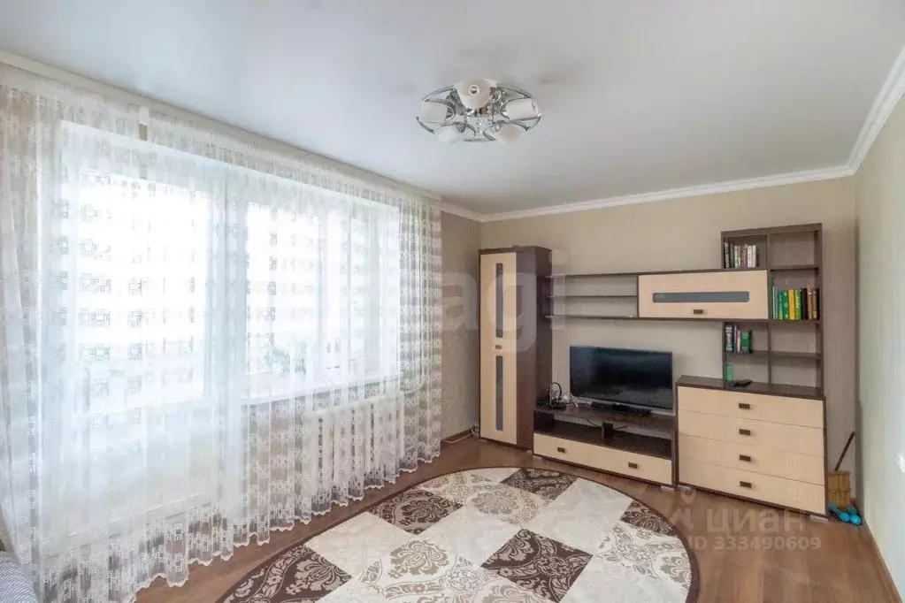 3-к кв. Тюменская область, Тюмень ул. Домостроителей, 4 (60.6 м) - Фото 1