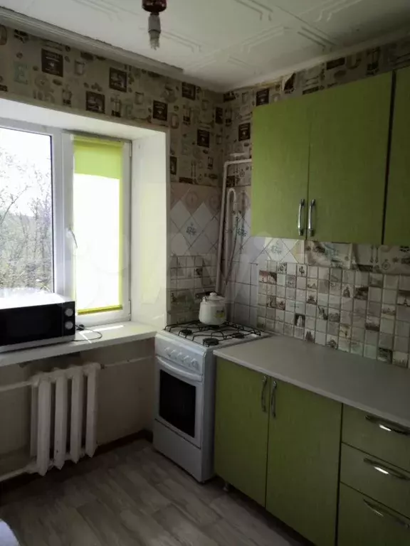 2-к. квартира, 46 м, 5/5 эт. - Фото 0
