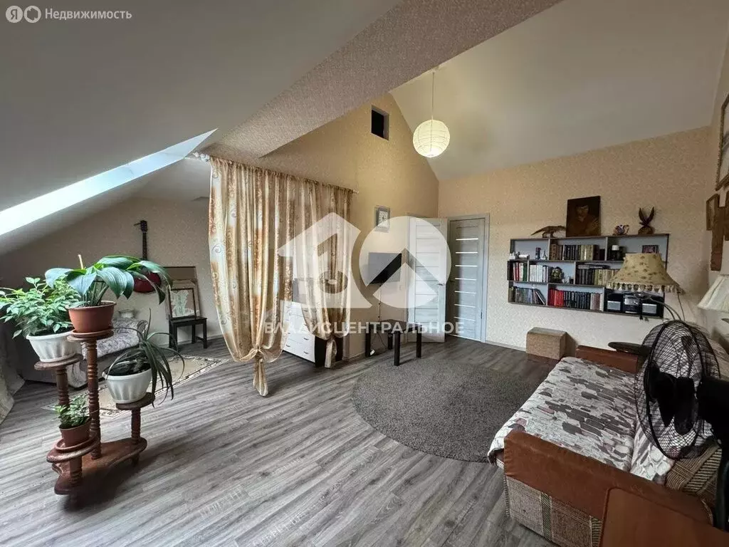 Дом в Толмачёво, Озёрная улица, 5/5 (140 м) - Фото 1