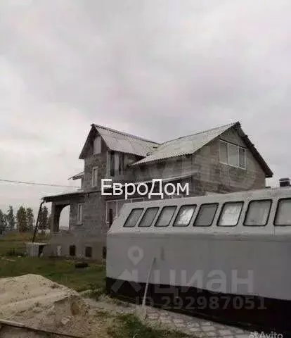 Дом в Белгородская область, Белгородский район, Крутологское с/пос, с. ... - Фото 0