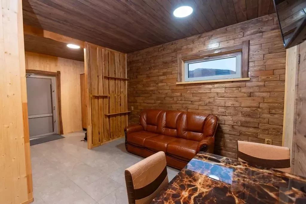 Дом в Мурманская область, Кольский муниципальный округ, с. Териберка, ... - Фото 2