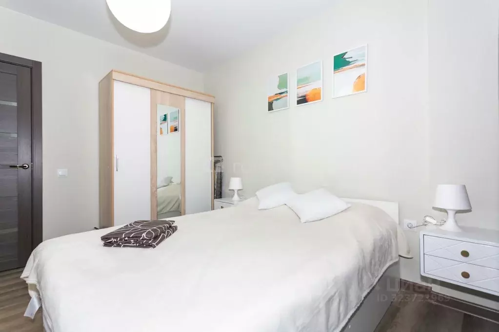 1-к кв. Новосибирская область, Новосибирск ул. Ясный Берег, 43 (40.0 ... - Фото 1