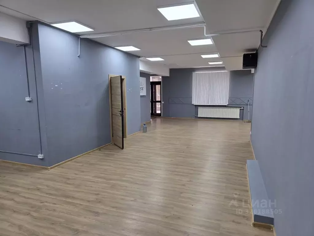 Помещение свободного назначения в Саха (Якутия), Якутск просп. Ленина, ... - Фото 2