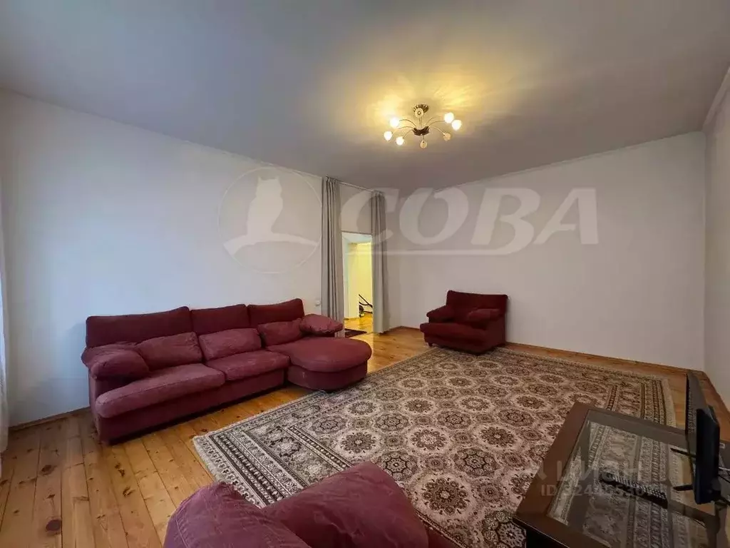 3-к кв. Тюменская область, Тюмень Советская ул., 4 (110.7 м) - Фото 1