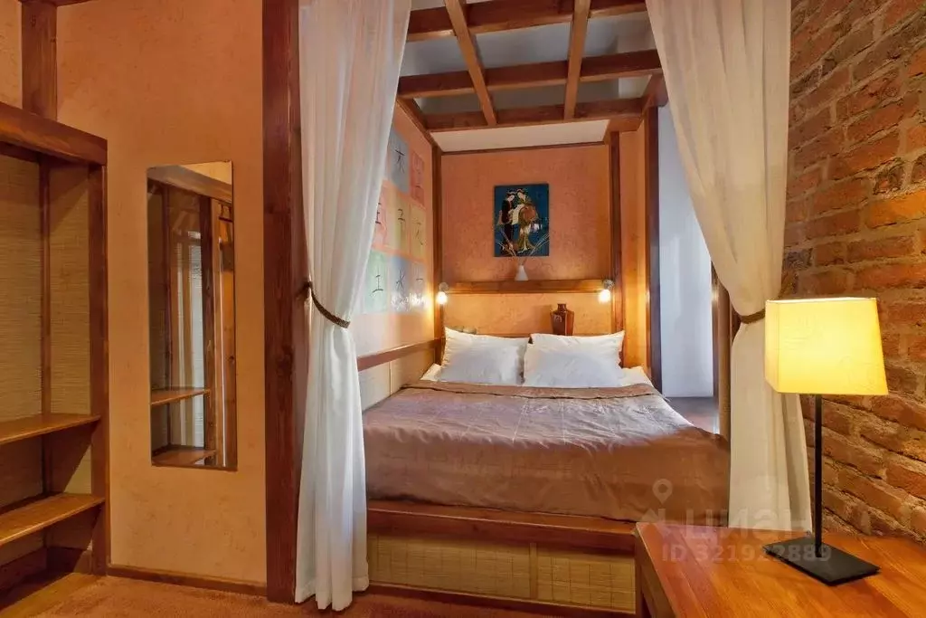 Комната Санкт-Петербург наб. Крюкова Канала, 27 - Фото 1