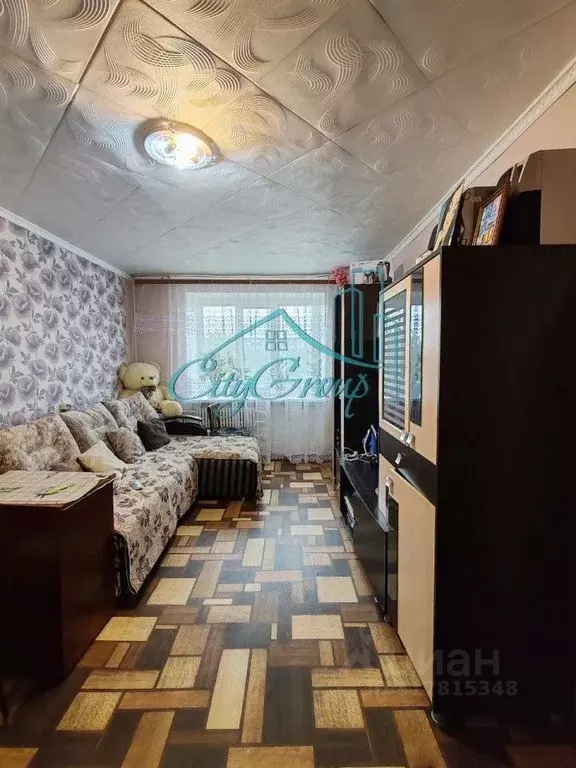 2-к кв. Оренбургская область, Орск Братская ул., 52А (46.8 м) - Фото 0