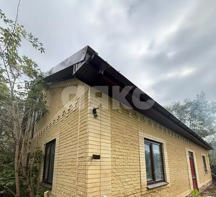 Дом в Краснодарский край, Отрадненский район, Попутненское с/пос, ... - Фото 1