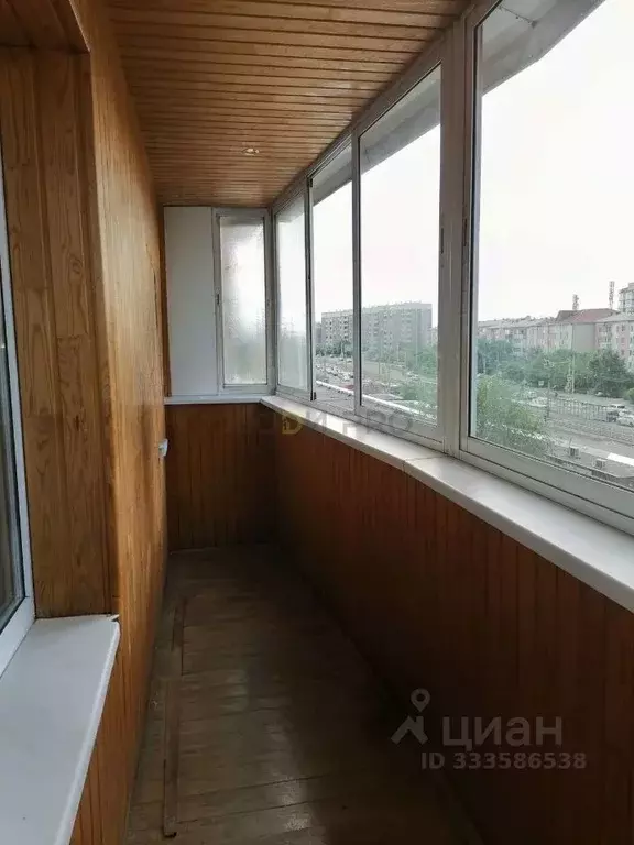 3-к кв. Бурятия, Улан-Удэ Ключевская ул., 42А (64.2 м) - Фото 1