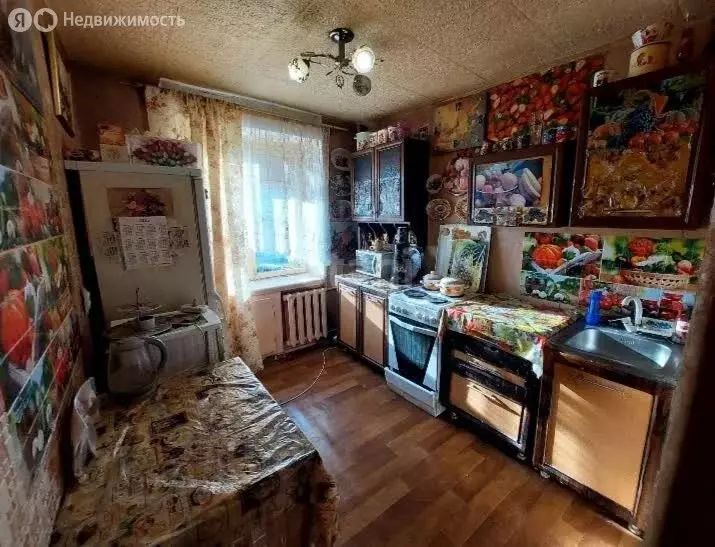 2-комнатная квартира: Кемерово, улица 40 лет Октября, 15 (46.8 м) - Фото 0