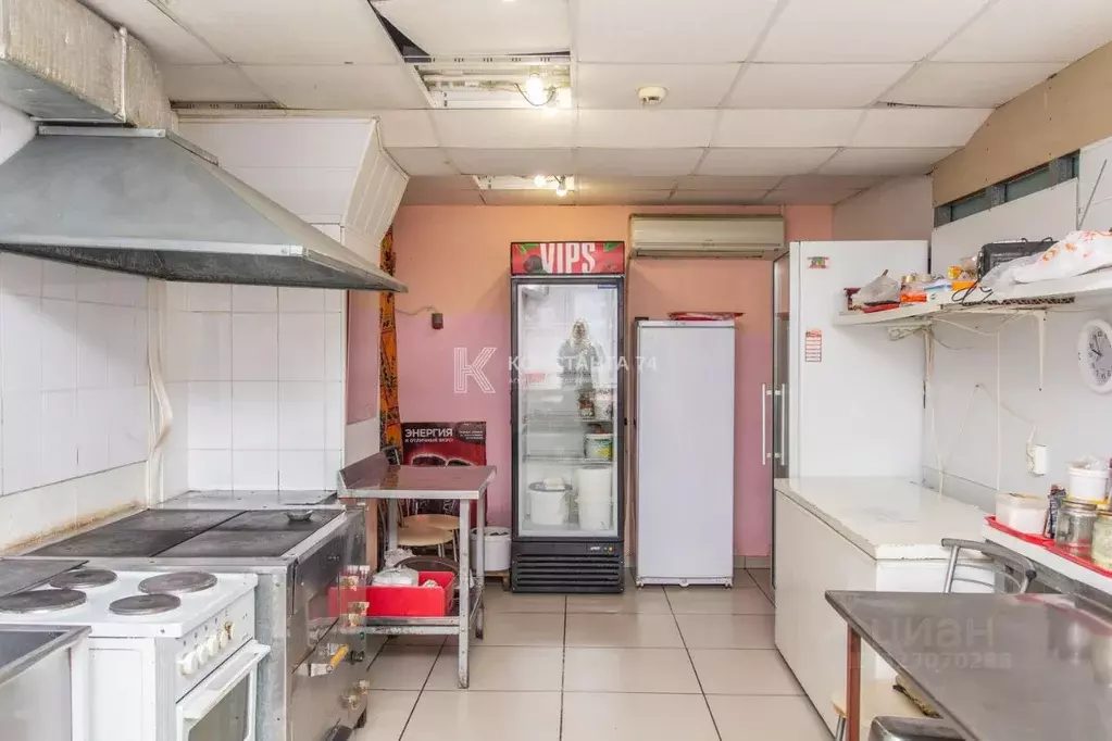 Помещение свободного назначения в Челябинская область, Челябинск ул. ... - Фото 1