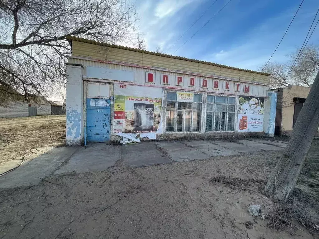 Торговая площадь в Астраханская область, Енотаевский район, с. Замьяны ... - Фото 1
