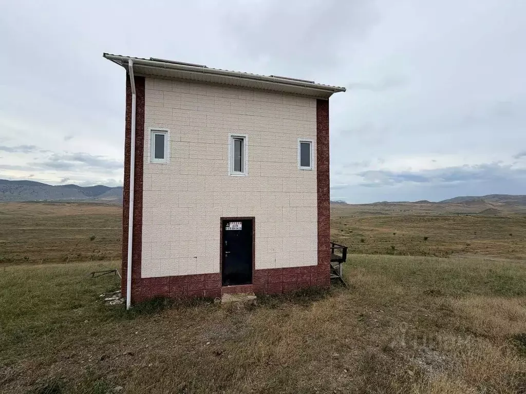 Дом в Крым, Судак муниципальный округ, с. Миндальное  (90 м) - Фото 1