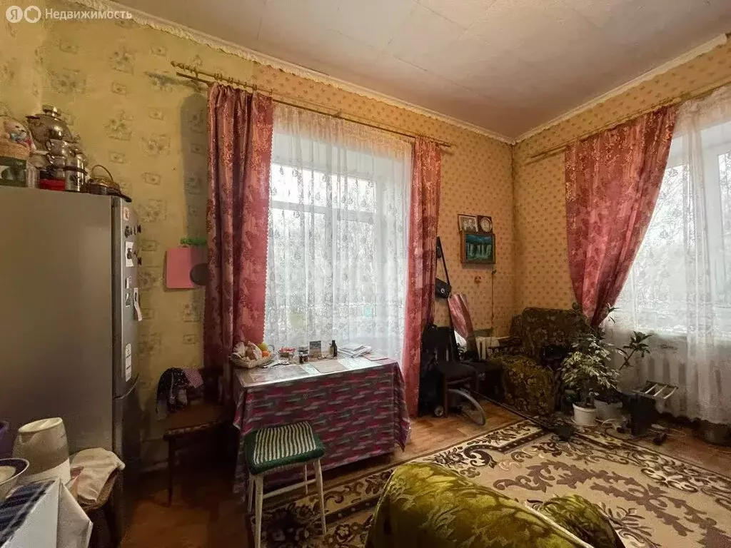 1к в 12-комнатной квартире (21.2 м) - Фото 2