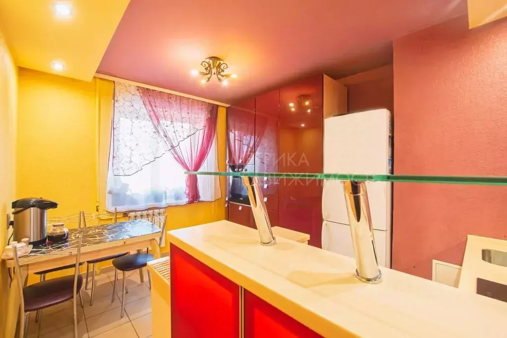 3-к кв. Тюменская область, Тюмень Войновка мкр, ул. Энергостроителей, ... - Фото 1