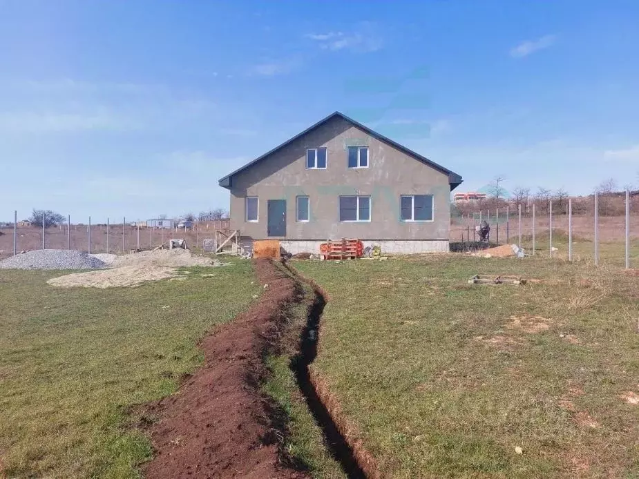 Дом в Крым, Белогорский район, Зуя пгт ул. Братьев Целио, 8 (164 м) - Фото 1