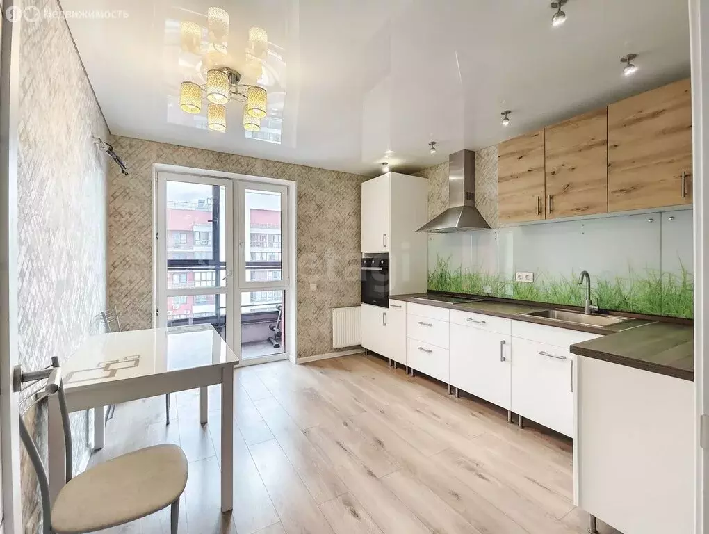 2-комнатная квартира: Тюмень, улица Газовиков, 63 (57.4 м) - Фото 2