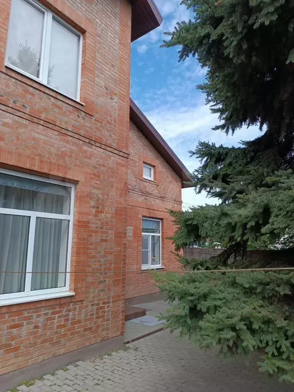 Дом 180 м на участке 4 сот. - Фото 0