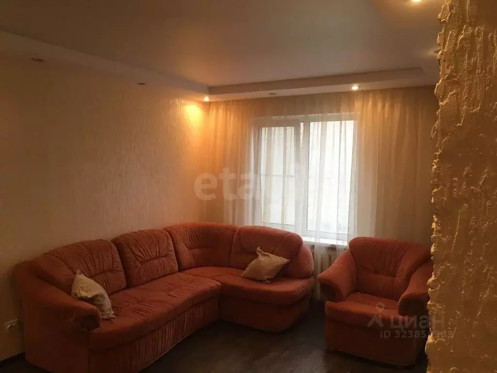 3-к кв. Удмуртия, Ижевск Автозаводская ул., 8 (54.0 м) - Фото 1