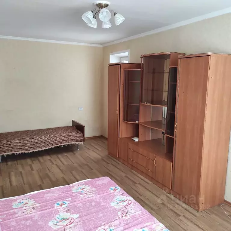 1-к кв. Татарстан, Казань ул. Фатыха Амирхана, 83 (33.0 м) - Фото 1